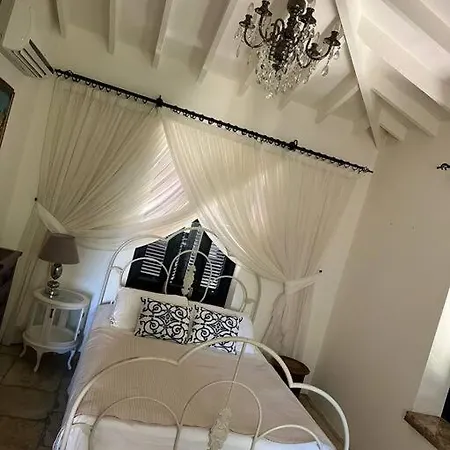 Cozy 2-bedroom Cyprus Retreat Kambia